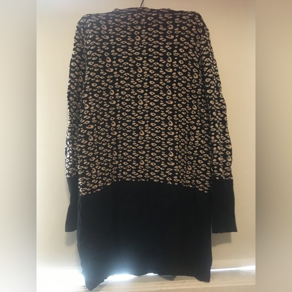 Melanie Lyne Sweater - Picture 7 of 8